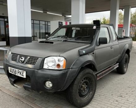 Білий Ніссан Навара, об'ємом двигуна 2.5 л та пробігом 200 тис. км за 4200 $, фото 1 на Automoto.ua