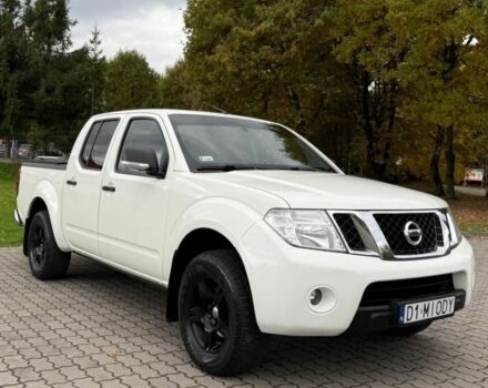 Белый Ниссан Навара, объемом двигателя 2.5 л и пробегом 218 тыс. км за 2900 $, фото 1 на Automoto.ua