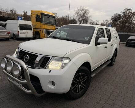 Белый Ниссан Навара, объемом двигателя 2.5 л и пробегом 280 тыс. км за 7350 $, фото 1 на Automoto.ua