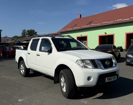 Белый Ниссан Навара, объемом двигателя 2.5 л и пробегом 206 тыс. км за 6300 $, фото 1 на Automoto.ua