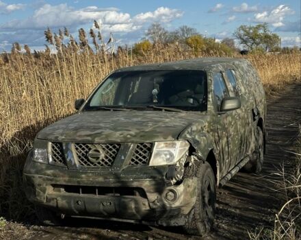 Ниссан Навара 2006 в Барвенковом на Automoto.ua Бежевый Ниссан Навара, объемом двигателя 2.5 л и пробегом 360 тыс. км за 6499 $, фото 2 на Automoto.ua