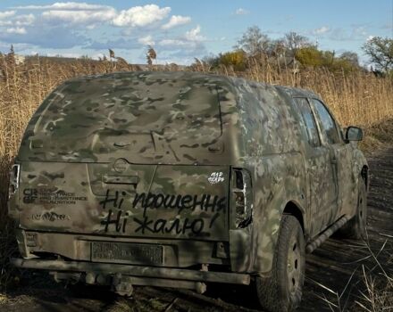 Ниссан Навара 2006 в Барвенковом на Automoto.ua Бежевый Ниссан Навара, объемом двигателя 2.5 л и пробегом 360 тыс. км за 6499 $, фото 3 на Automoto.ua