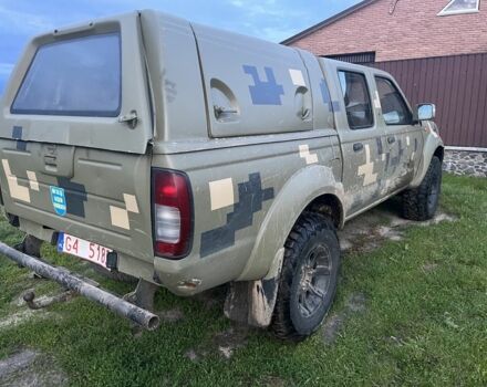 Бежевый Ниссан Навара, объемом двигателя 2.5 л и пробегом 220 тыс. км за 6900 $, фото 6 на Automoto.ua
