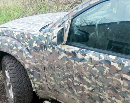 Ниссан Навара 2007 в Киеве на Automoto.ua Бежевый Ниссан Навара, объемом двигателя 2.5 л и пробегом 260 тыс. км за 5845 $, фото 1 на Automoto.ua