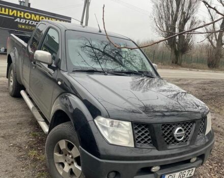 Черный Ниссан Навара, объемом двигателя 2.5 л и пробегом 290 тыс. км за 7500 $, фото 3 на Automoto.ua