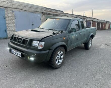 Чорний Ніссан Навара, об'ємом двигуна 2.5 л та пробігом 238 тис. км за 2999 $, фото 2 на Automoto.ua