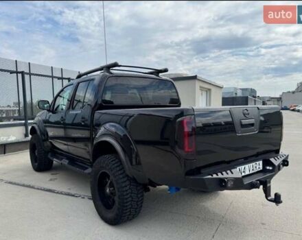 Черный Ниссан Навара, объемом двигателя 2.5 л и пробегом 230 тыс. км за 4000 $, фото 3 на Automoto.ua