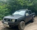 Чорний Ніссан Навара, об'ємом двигуна 0 л та пробігом 399 тис. км за 2205 $, фото 1 на Automoto.ua