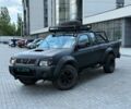 Черный Ниссан Навара, объемом двигателя 2.5 л и пробегом 380 тыс. км за 2899 $, фото 1 на Automoto.ua