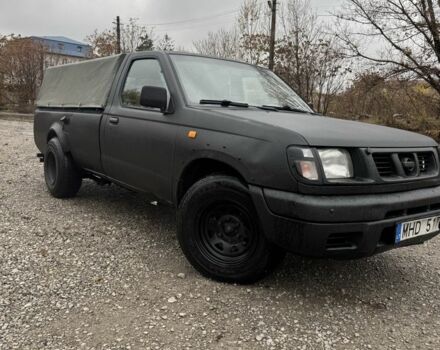 Черный Ниссан Навара, объемом двигателя 2.5 л и пробегом 1000 тыс. км за 3300 $, фото 6 на Automoto.ua