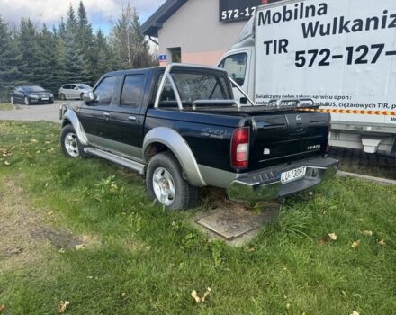 Чорний Ніссан Навара, об'ємом двигуна 2.7 л та пробігом 168 тис. км за 3000 $, фото 2 на Automoto.ua