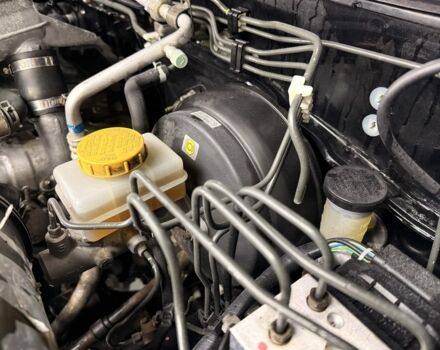 Черный Ниссан Навара, объемом двигателя 2.5 л и пробегом 200 тыс. км за 4750 $, фото 17 на Automoto.ua