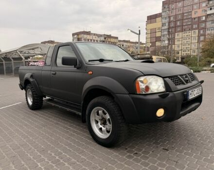 Черный Ниссан Навара, объемом двигателя 2.5 л и пробегом 200 тыс. км за 4750 $, фото 3 на Automoto.ua