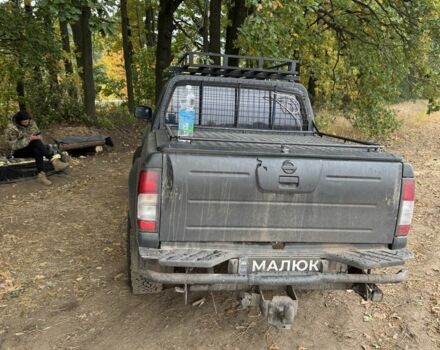 Чорний Ніссан Навара, об'ємом двигуна 2.5 л та пробігом 330 тис. км за 4500 $, фото 7 на Automoto.ua