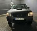 Черный Ниссан Навара, объемом двигателя 2.5 л и пробегом 180 тыс. км за 4500 $, фото 1 на Automoto.ua