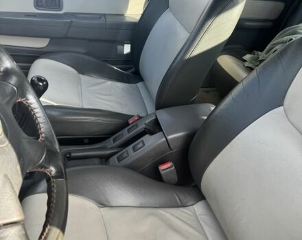 Чорний Ніссан Навара, об'ємом двигуна 2.7 л та пробігом 168 тис. км за 3000 $, фото 7 на Automoto.ua