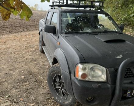 Черный Ниссан Навара, объемом двигателя 0 л и пробегом 260 тыс. км за 5000 $, фото 1 на Automoto.ua