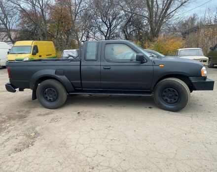 Чорний Ніссан Навара, об'ємом двигуна 2.5 л та пробігом 200 тис. км за 5850 $, фото 6 на Automoto.ua
