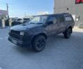 Черный Ниссан Навара, объемом двигателя 2.5 л и пробегом 250 тыс. км за 4299 $, фото 1 на Automoto.ua