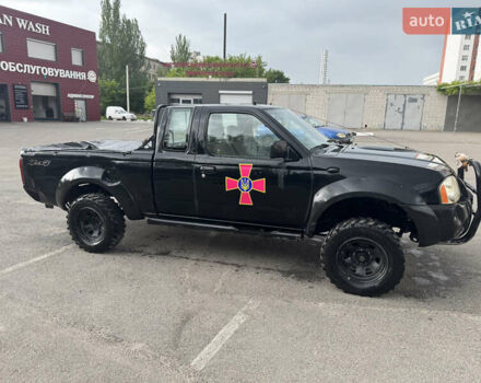 Чорний Ніссан Навара, об'ємом двигуна 2.5 л та пробігом 230 тис. км за 5000 $, фото 2 на Automoto.ua