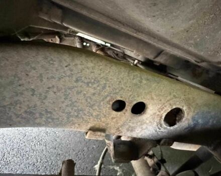 Черный Ниссан Навара, объемом двигателя 2.5 л и пробегом 170 тыс. км за 4900 $, фото 12 на Automoto.ua