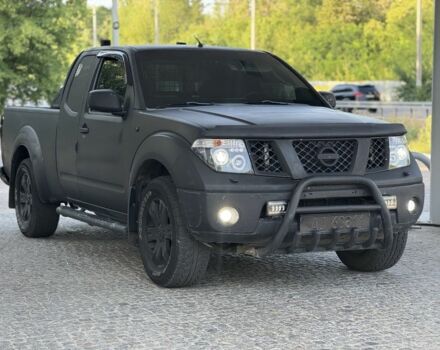Черный Ниссан Навара, объемом двигателя 2.5 л и пробегом 245 тыс. км за 8600 $, фото 2 на Automoto.ua