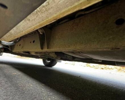 Черный Ниссан Навара, объемом двигателя 2.5 л и пробегом 170 тыс. км за 4900 $, фото 13 на Automoto.ua