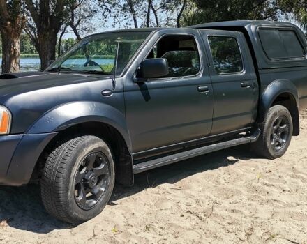 Чорний Ніссан Навара, об'ємом двигуна 2.5 л та пробігом 250 тис. км за 4500 $, фото 2 на Automoto.ua