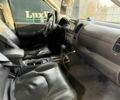 Черный Ниссан Навара, объемом двигателя 2.5 л и пробегом 325 тыс. км за 6000 $, фото 4 на Automoto.ua