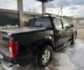 Черный Ниссан Навара, объемом двигателя 2.5 л и пробегом 325 тыс. км за 6000 $, фото 1 на Automoto.ua