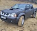 Чорний Ніссан Навара, об'ємом двигуна 2.5 л та пробігом 256 тис. км за 2800 $, фото 1 на Automoto.ua