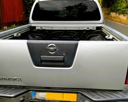 Черный Ниссан Навара, объемом двигателя 2.5 л и пробегом 170 тыс. км за 4900 $, фото 3 на Automoto.ua