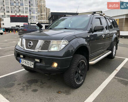Черный Ниссан Навара, объемом двигателя 2.49 л и пробегом 200 тыс. км за 10000 $, фото 16 на Automoto.ua