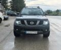 Чорний Ніссан Навара, об'ємом двигуна 2.5 л та пробігом 266 тис. км за 2700 $, фото 1 на Automoto.ua
