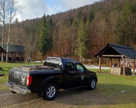 Черный Ниссан Навара, объемом двигателя 2.49 л и пробегом 279 тыс. км за 5800 $, фото 2 на Automoto.ua