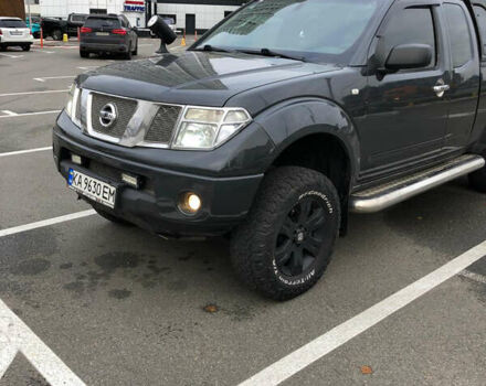 Черный Ниссан Навара, объемом двигателя 2.49 л и пробегом 200 тыс. км за 10000 $, фото 3 на Automoto.ua