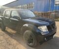 Черный Ниссан Навара, объемом двигателя 2.5 л и пробегом 220 тыс. км за 4198 $, фото 1 на Automoto.ua