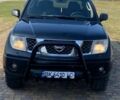 Черный Ниссан Навара, объемом двигателя 2.5 л и пробегом 328 тыс. км за 8300 $, фото 1 на Automoto.ua