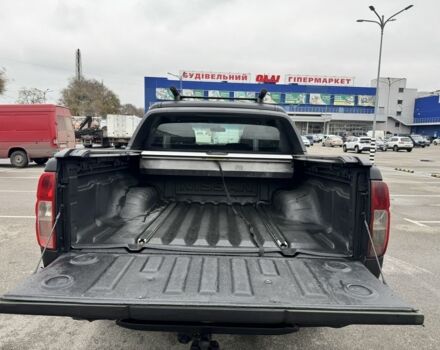 Черный Ниссан Навара, объемом двигателя 2.5 л и пробегом 220 тыс. км за 6700 $, фото 12 на Automoto.ua