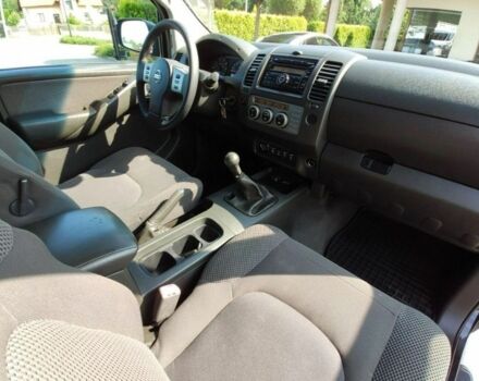 Черный Ниссан Навара, объемом двигателя 2.5 л и пробегом 276 тыс. км за 3100 $, фото 19 на Automoto.ua