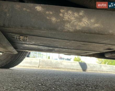 Черный Ниссан Навара, объемом двигателя 2.49 л и пробегом 300 тыс. км за 7237 $, фото 12 на Automoto.ua