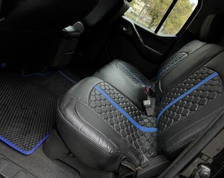 Ниссан Навара 2007 в Днепре (Днепропетровске) на Automoto.ua Черный Ниссан Навара, объемом двигателя 2.5 л и пробегом 200 тыс. км за 6700 $, фото 17 на Automoto.ua