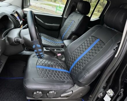 Ниссан Навара 2007 в Днепре (Днепропетровске) на Automoto.ua Черный Ниссан Навара, объемом двигателя 2.5 л и пробегом 200 тыс. км за 6700 $, фото 12 на Automoto.ua