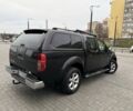 Черный Ниссан Навара, объемом двигателя 2.5 л и пробегом 260 тыс. км за 6700 $, фото 2 на Automoto.ua