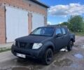 Черный Ниссан Навара, объемом двигателя 2.5 л и пробегом 300 тыс. км за 5400 $, фото 1 на Automoto.ua