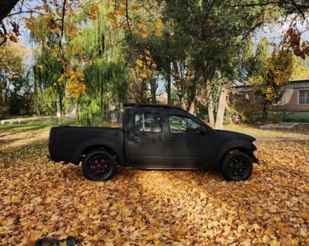 Черный Ниссан Навара, объемом двигателя 2.5 л и пробегом 260 тыс. км за 4200 $, фото 5 на Automoto.ua