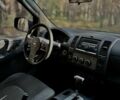 Черный Ниссан Навара, объемом двигателя 2.5 л и пробегом 370 тыс. км за 6000 $, фото 9 на Automoto.ua