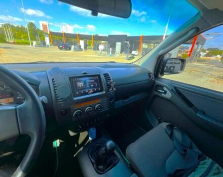 Чорний Ніссан Навара, об'ємом двигуна 2.5 л та пробігом 352 тис. км за 6500 $, фото 11 на Automoto.ua