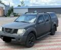 Чорний Ніссан Навара, об'ємом двигуна 2.5 л та пробігом 200 тис. км за 4150 $, фото 1 на Automoto.ua