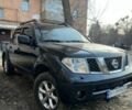 Чорний Ніссан Навара, об'ємом двигуна 2.49 л та пробігом 389 тис. км за 10500 $, фото 1 на Automoto.ua